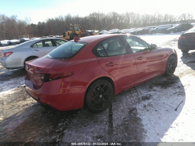 ZARFANAN6L7632582 Alfa Romeo Giulia Awd