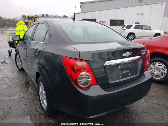 Chevrolet Sonic Lt Auto 2014 1G1JC5SH4E4235490 Image 3