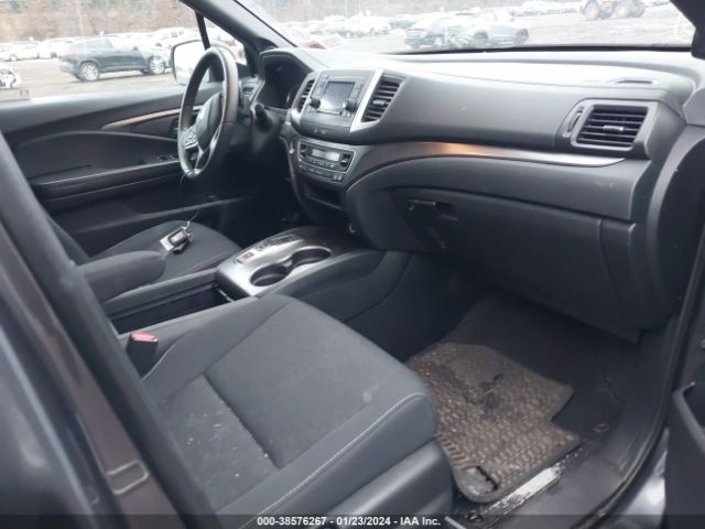 5FNYF8H27KB027030 Honda Passport Sport