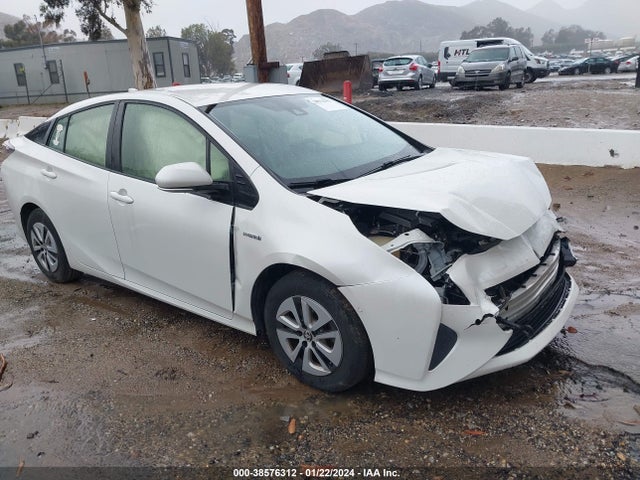 2018 TOYOTA PRIUS TWO VIN: JTDKBRFU7J3072198