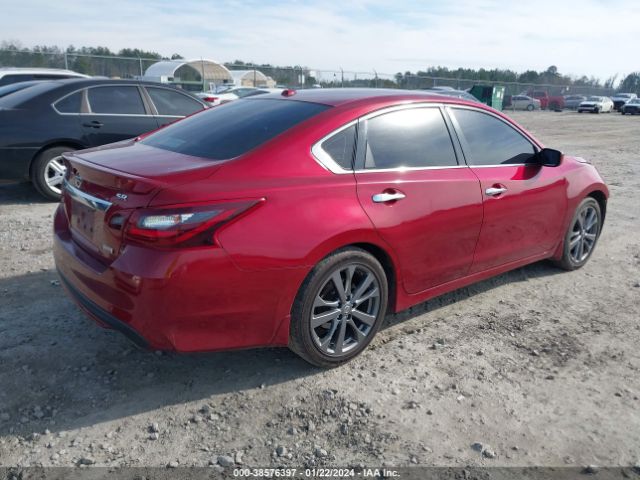 1N4AL3AP0JC251695 Nissan Altima 2.5 Sr