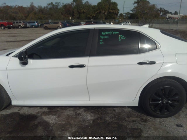 Toyota CAMRY LE 2020 4T1C11AK6LU900054 Image 14
