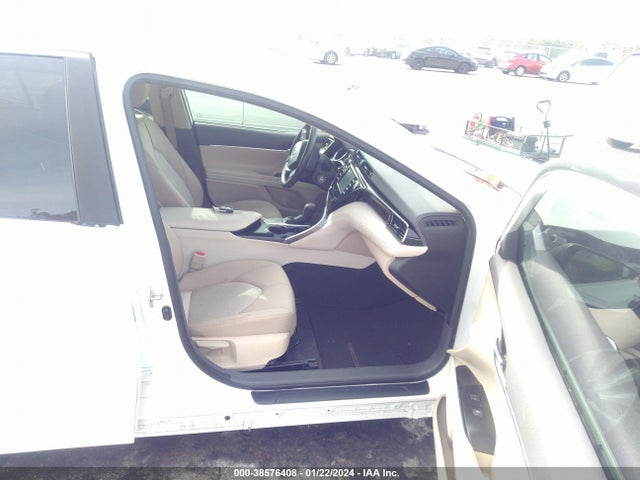 Toyota CAMRY LE 2020 4T1C11AK6LU900054 Image 5