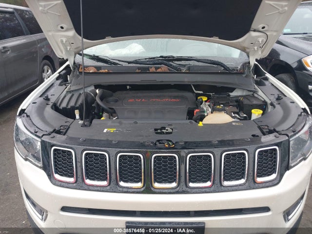 3C4NJDCB3HT646445 Jeep New Compass Limited 4x4