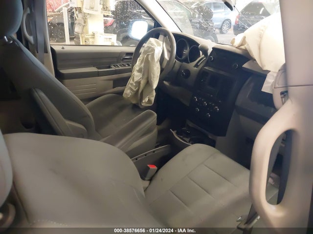 2009 DODGE GRAND CARAVAN SE VIN: 2D8HN44E09R623494