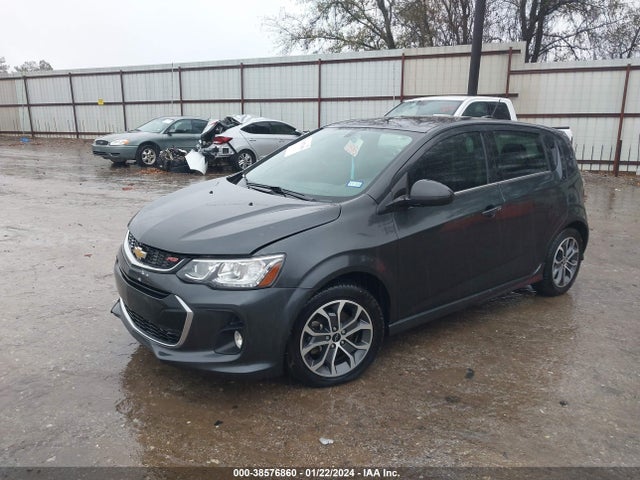 Chevrolet Sonic Lt Auto 2019 1G1JD6SB1K4149399 Image 2
