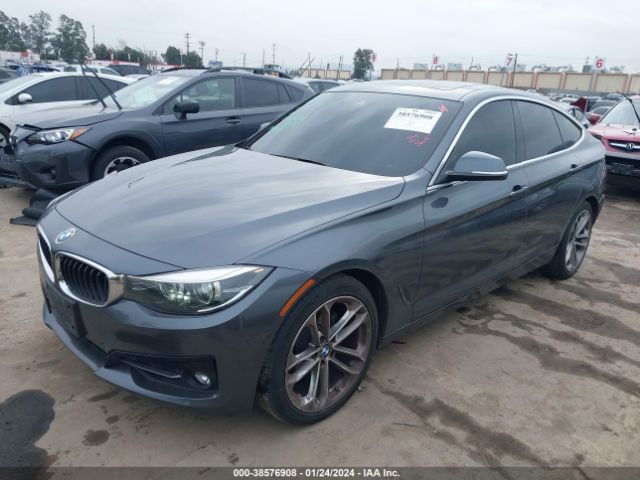 WBA8Z9C53JG828747 BMW 330i Gran Turismo Xdrive
