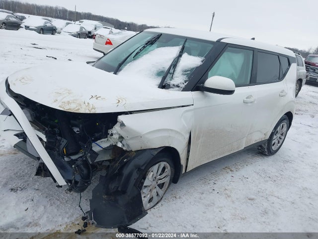 KIA SOUL LX 2023 KNDJ23AU3P7865709 Image 2