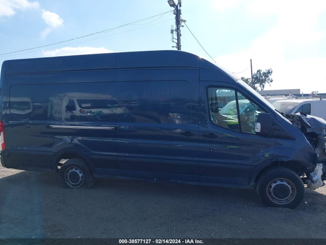 Ford Transit-250 2019 1FTYR3XM7KKB17584 Image 13
