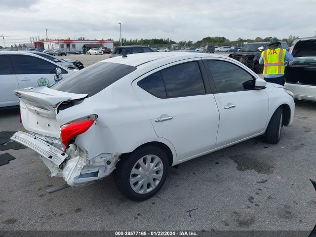 2017 NISSAN VERSA 1.6 S+ VIN: 3N1CN7AP4HL880219