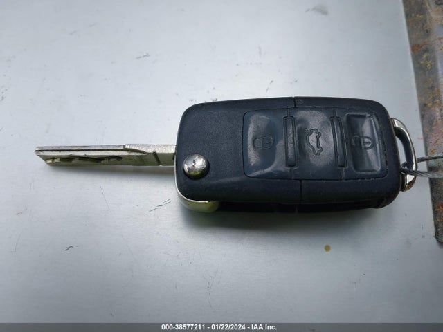 2007 VOLKSWAGEN NEW BEETLE 2.5 VIN: 3VWEW31CX7M509497