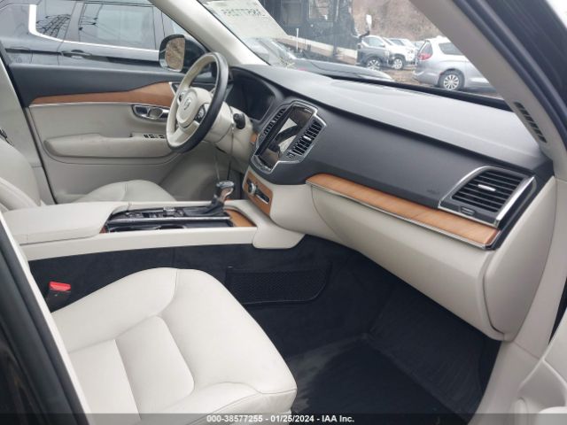 YV4A22PK7M1710219 Volvo Xc90 T6 Momentum 7 Passenger