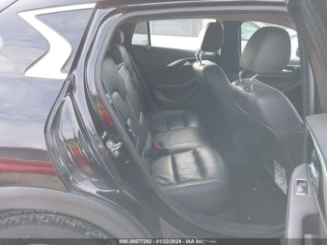 SJKCH5CRXJA060700 Infiniti Qx30 Luxury