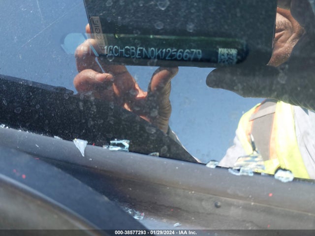 Chevrolet Colorado Wt 2019 1GCHSBEN0K1256679 Image 9