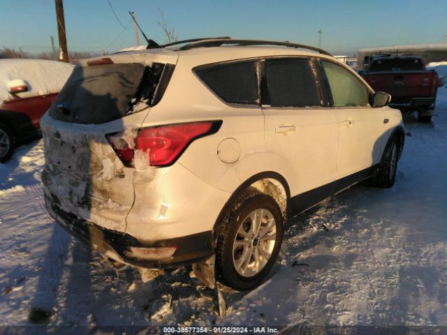 1FMCU9HD6KUC55904 Ford ESCAPE SEL