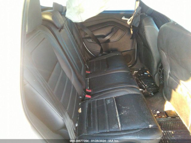 1FMCU9HD6KUC55904 Ford ESCAPE SEL