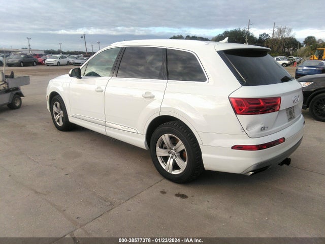 WA1AHAF79JD008691 Audi Q7 2.0t Premium