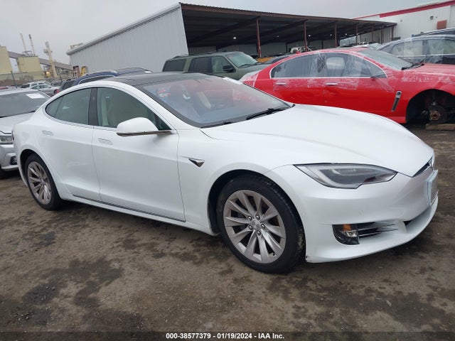 Tesla MODEL S 2016 5YJSA1E29GF169371 Image 13