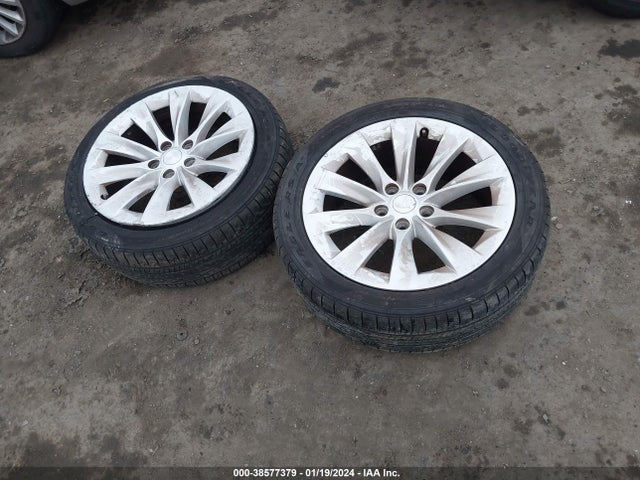 Tesla MODEL S 2016 5YJSA1E29GF169371 Image 24