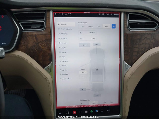 Tesla MODEL S 2016 5YJSA1E29GF169371 Image 31
