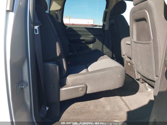 2011 CHEVROLET SILVERADO 1500 LT VIN: 3GCPCSE08BG289119