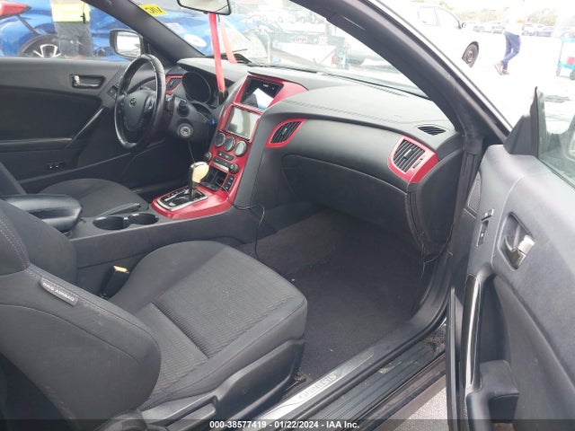 2013 HYUNDAI GENESIS 2.0T VIN: KMHHT6KD6DU107884