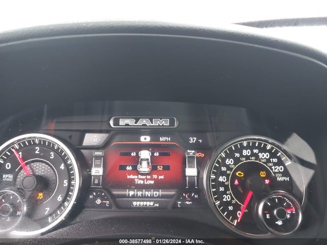 3C6UR5DJ8NG170883 RAM 2500 Big Horn  4x4 6'4 Box