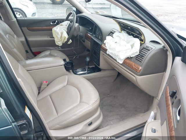 2000 LINCOLN CONTINENTAL VIN: 1LNHM97V0YY826093