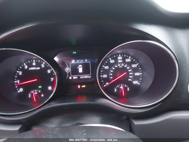 2017 KIA SEDONA LX VIN: KNDMB5C15H6237976