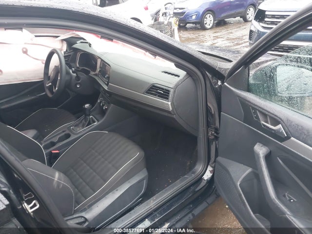 3VWBM7BU6PM024927 Volkswagen Jetta 1.5t Sport