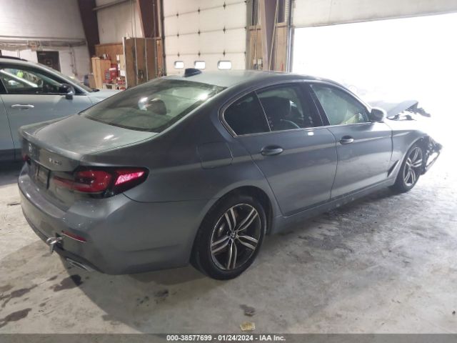 2022 BMW 530I WBA13BJ01NCK18408 Photo 3