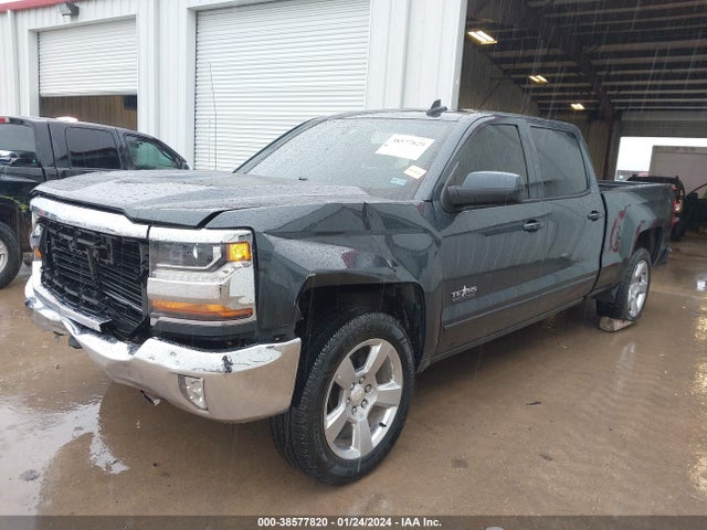 Chevrolet Silverado 1500 1lt 2018 1GCPCRECXJF245397 Image 2