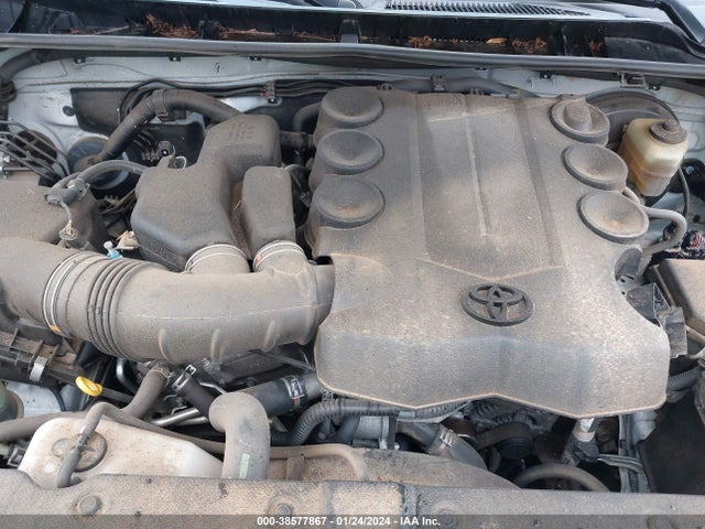 Toyota 4RUNNER SR5 2017 JTEZU5JR5H5161363 Image 10