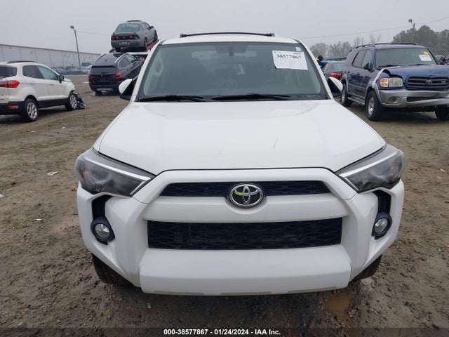 Toyota 4RUNNER SR5 2017 JTEZU5JR5H5161363 Image 12