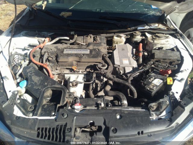 JHMCR6F7XHC009033 Honda Accord Hybrid Touring