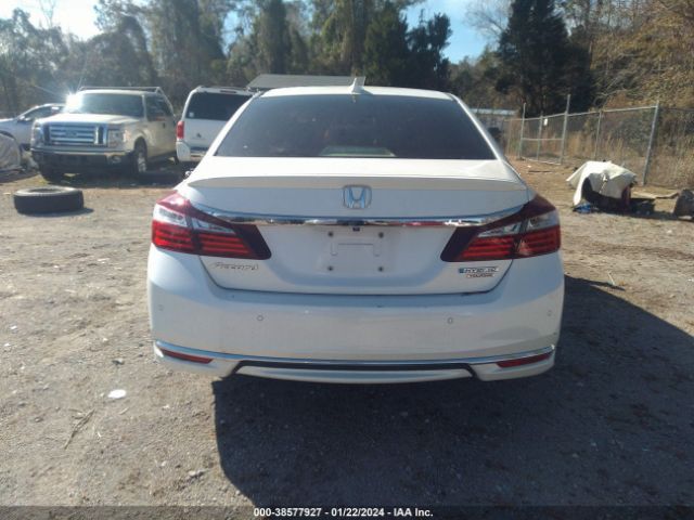 JHMCR6F7XHC009033 Honda Accord Hybrid Touring