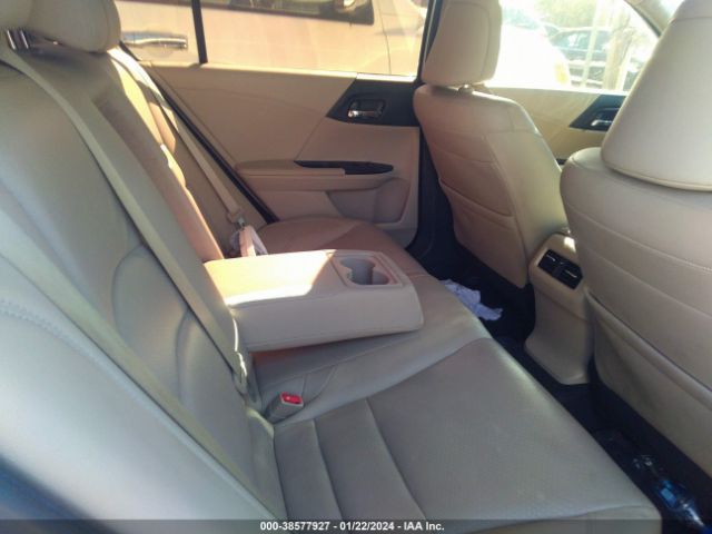JHMCR6F7XHC009033 Honda Accord Hybrid Touring