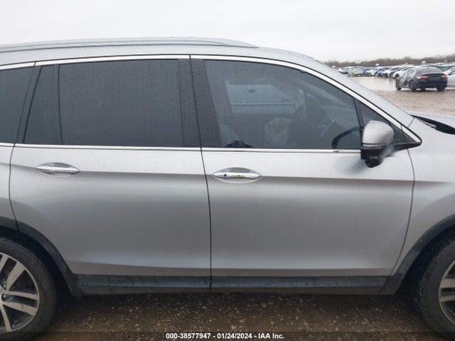 Honda Pilot Touring 2017 5FNYF5H94HB028575 Image 13