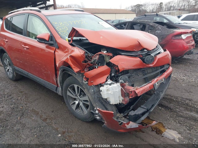 2016 TOYOTA RAV4 XLE VIN: JTMRFREV6GJ071559