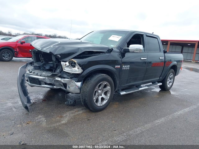 RAM 1500 Laramie  4x4 5'7 Box 2017 1C6RR7NT1HS661276 Image 2