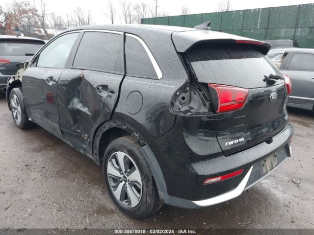 KNDCB3LC0H5043640 KIA NIRO FE