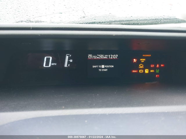 Toyota Prius C Two 2017 JTDKDTB3XH1596021 Image 7