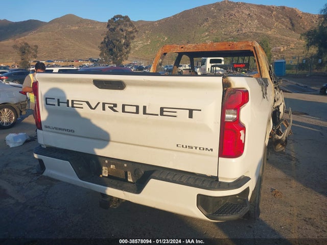 1GCRWBEK9MZ371557 Chevrolet Silverado 1500 2wd Double Cab Standard Bed Custom