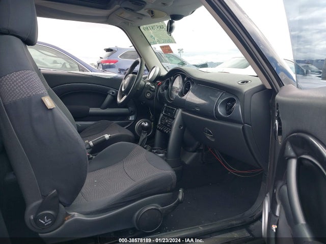 2004 MINI COOPER WMWRC33424TC54540 Photo 4