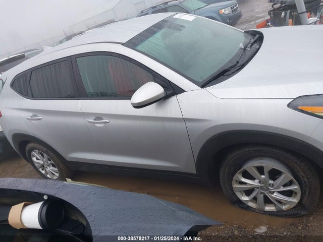 Hyundai TUCSON SE 2019 KM8J2CA48KU856316 Image 13