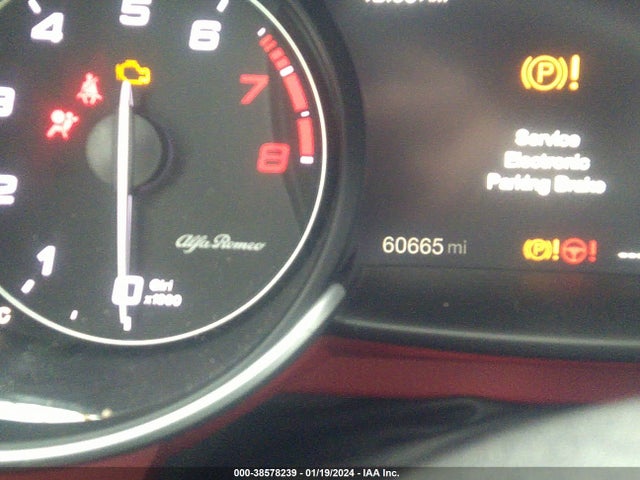 ZARFAEAV1J7595924 Alfa Romeo Giulia Quadrifoglio Rwd