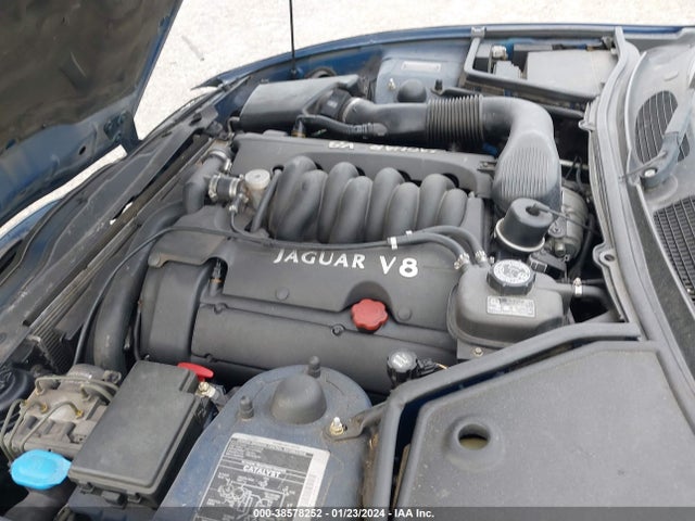 1997 JAGUAR XK8 SAJGX2748VC017084 Photo 9