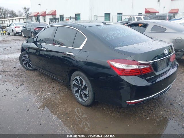 Honda ACCORD EX 2017 1HGCR2F72HA070951 Image 3