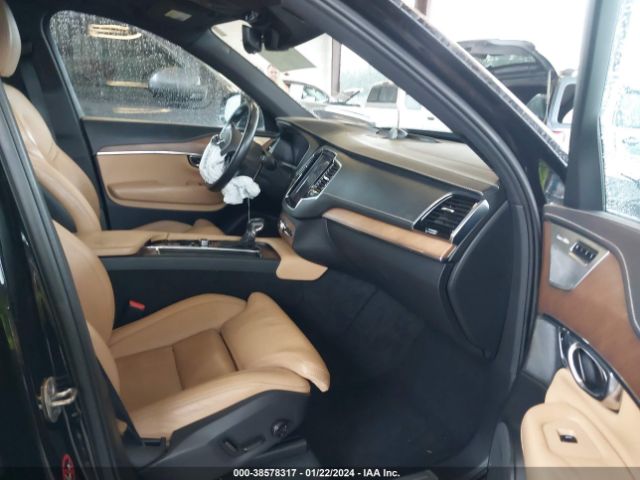 2016 VOLVO XC90 YV4A22PN3G1002435 Photo 4