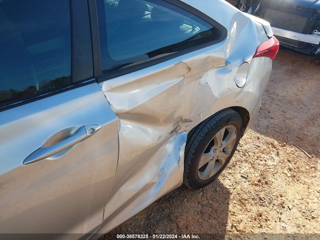2013 HYUNDAI ELANTRA COUPE KMHDH6AE7DU007545 Photo 5